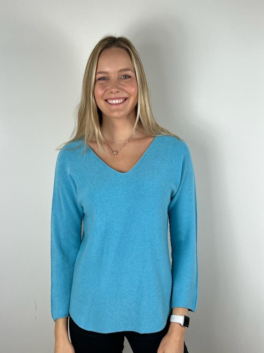 La Maison Knitwear | Soft As Cashmere Curved Hem V Neck - La Maison