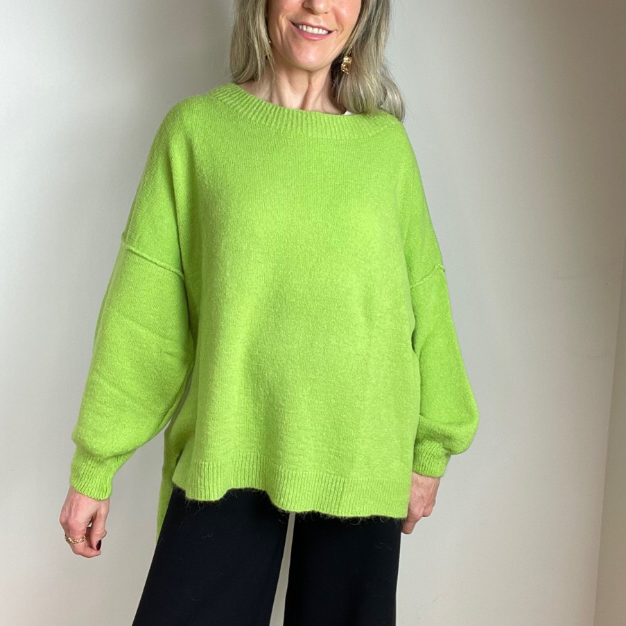 La Maison Knitwear | Supersoft Oversized Jumper With Long Back - La Maison