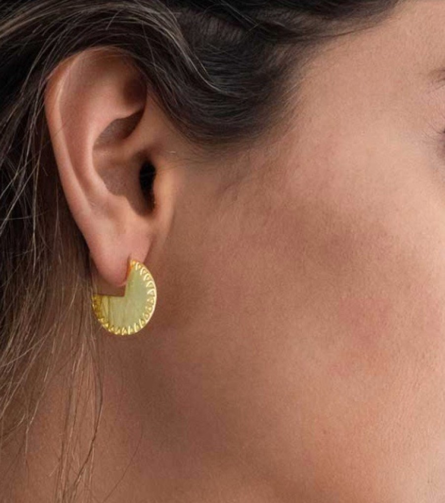 La Maison Earrings | Azuni Athena Engraved Edge Disc Earrings - La Maison