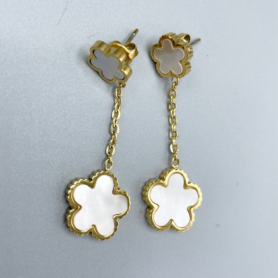 La Maison Earrings | Clover Design Earrings In , , Or Mop - La Maison